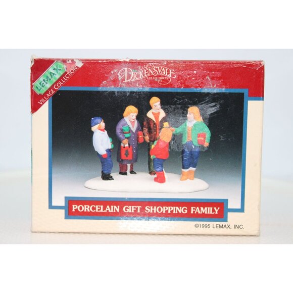 Lemax Dickensville - Gift Shopping Family - Picture 1 of 3